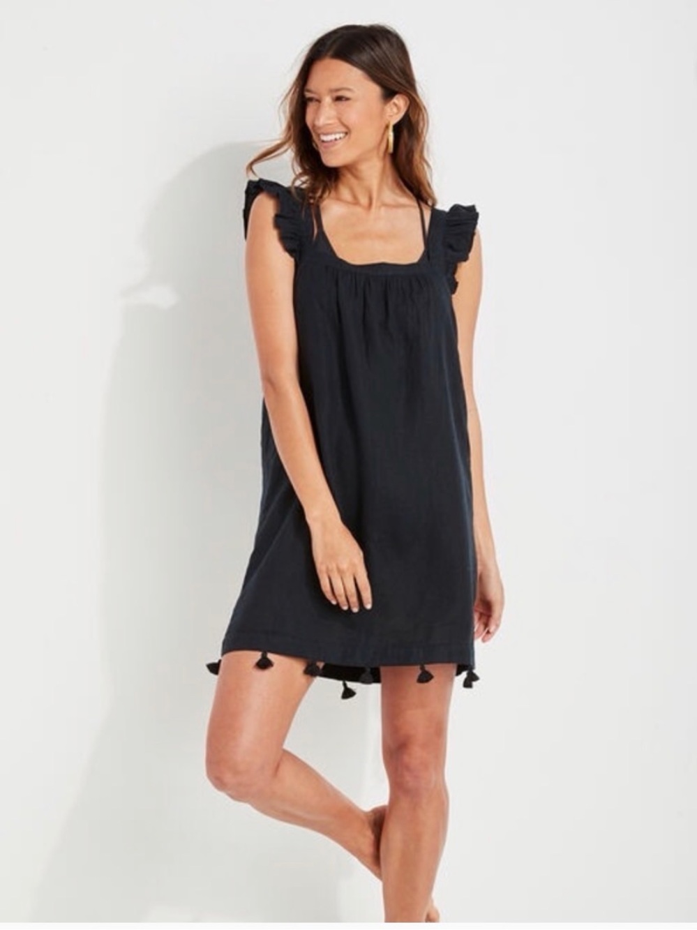 Vineyard Vines Black Linen Tassle Coverup MEDIUM